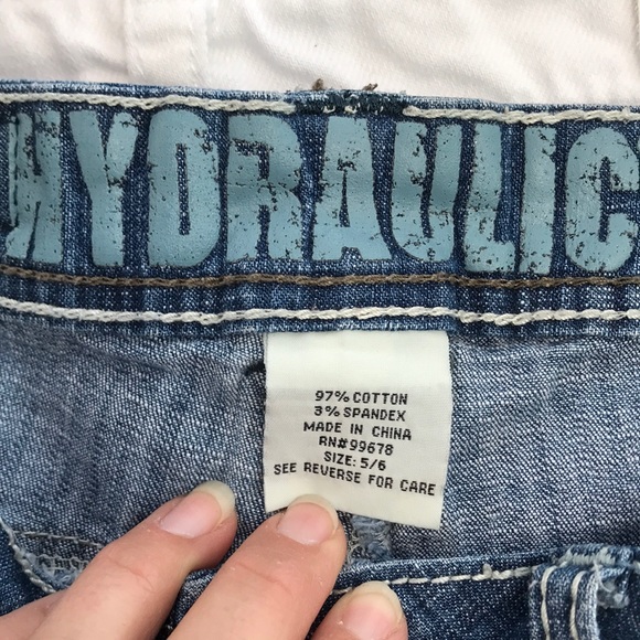 Hydraulic Capris - Picture 3 of 3